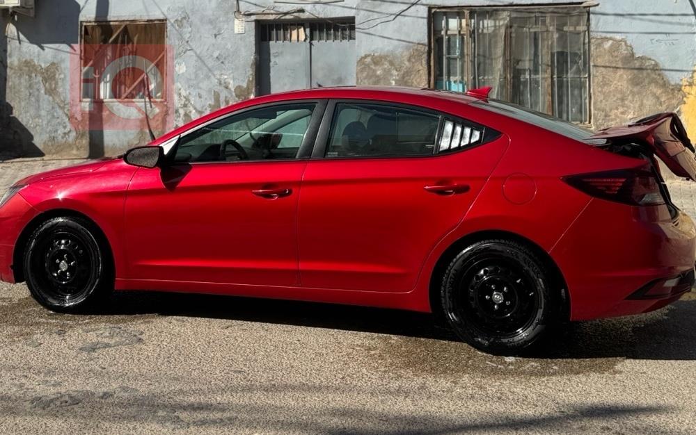 هيونداي النترا